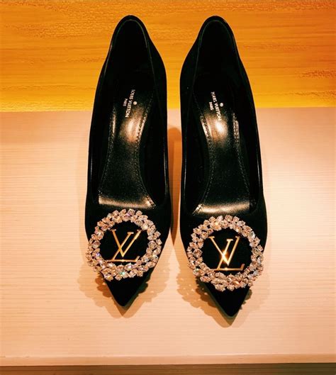 louis vuitton heels illustrations|louis vuitton heels diamonds.